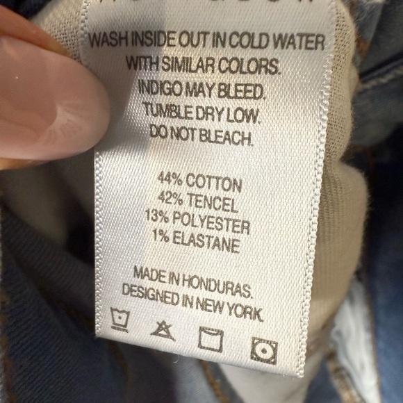 MOTT & BOW Light Blue skinny Jeans size 28 stretchy - Picture 8 of 12